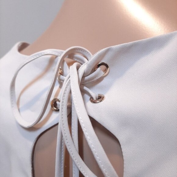 Marciano Long Sleeve Mini Dress Lace Hem Lace Up Keyhole Back Cocktail Size XS - Picture 9 of 16